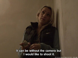 Блондинка из Чехии продала свое очко пикаперу за 300 баксов