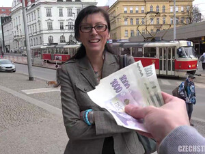 Ну что, давай по чесноку - я плачу деньги, а ты мой хуй сосешь